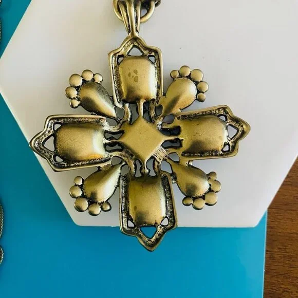 Vintage Large Goldtone Maltese Cross Pendant Necklace Blue & Clear Rhinestones - Picture 4 of 5
